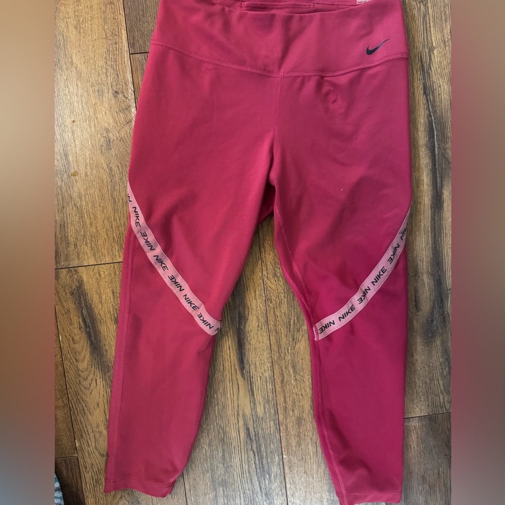 Women’s Nike Leggings spandex